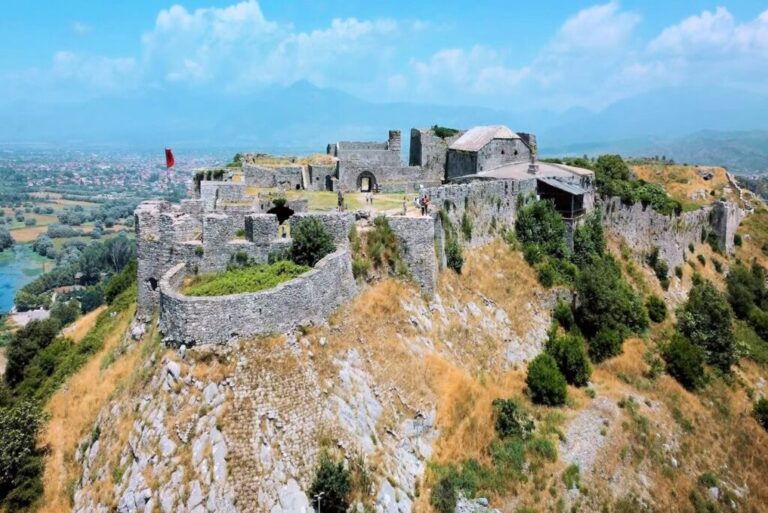 Travel in Albania, Travel agency albania, tours albania, vacation in albania, absolute albania, albanian sea, albanian mountains, albanian beach, archeology